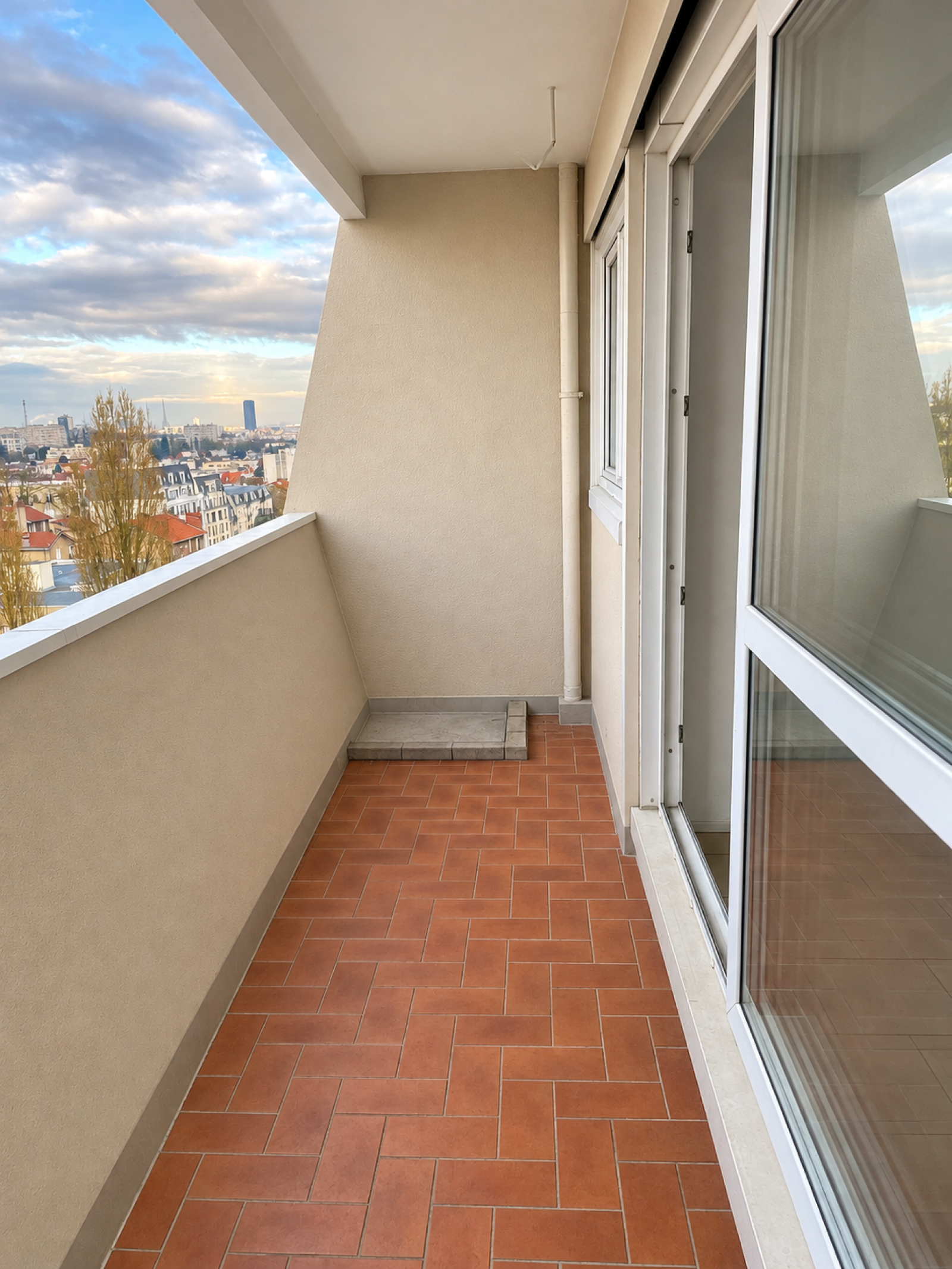 Image_, Studio, Villejuif, ref :AVST10003791