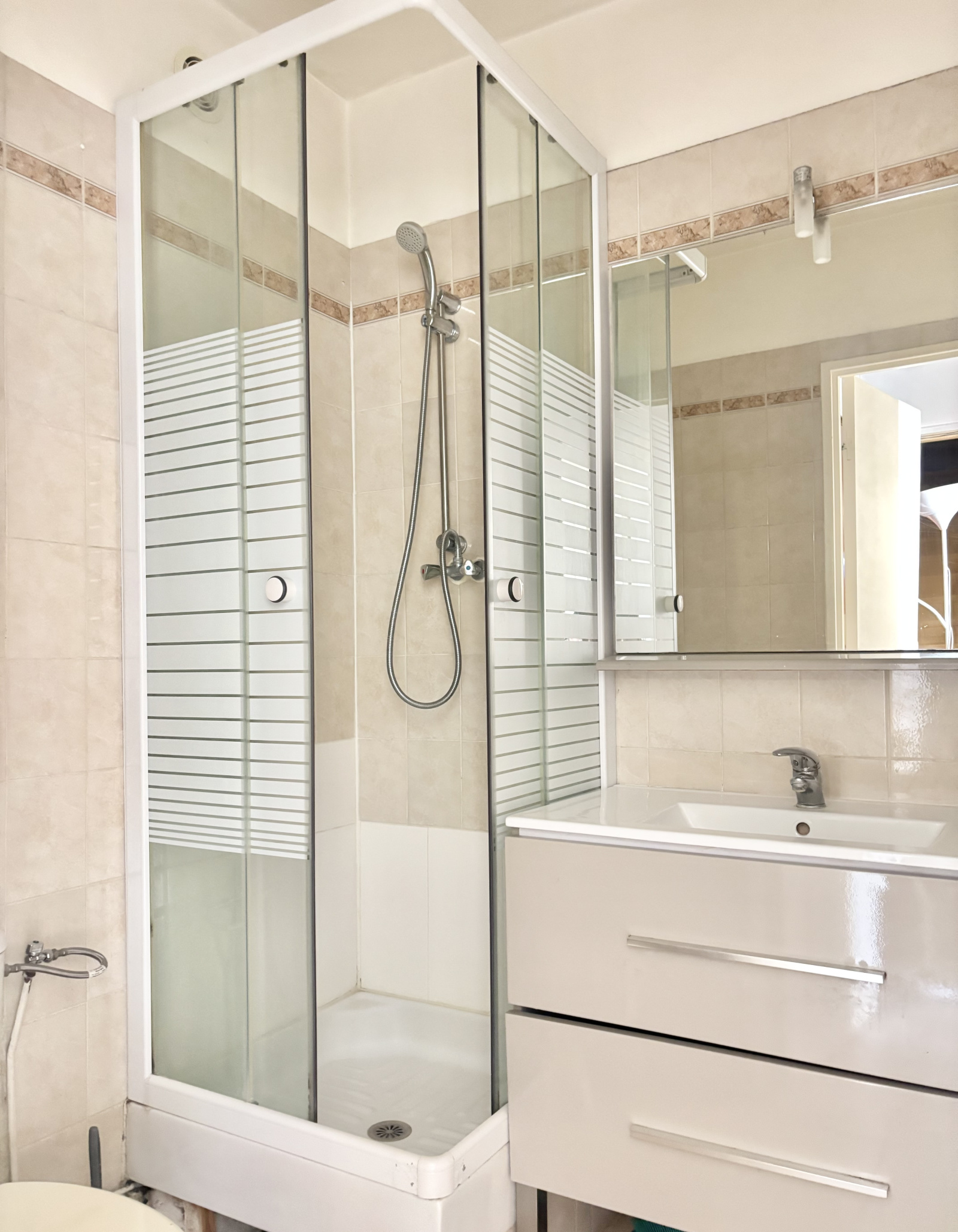 Image_, Studio, Villejuif, ref :ALST10003699
