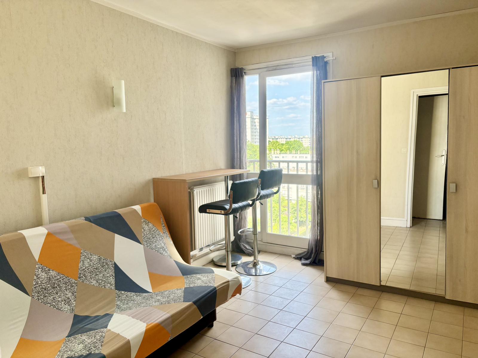Image_, Studio, Villejuif, ref :ALST10003699
