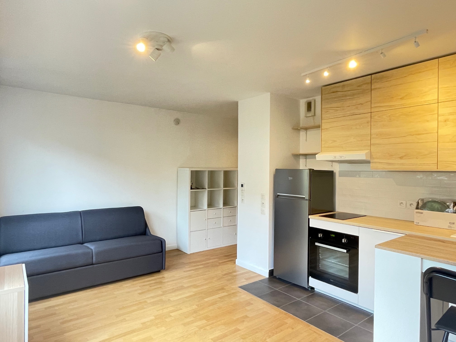 Image_, Studio, Thiais, ref :ALST10003740