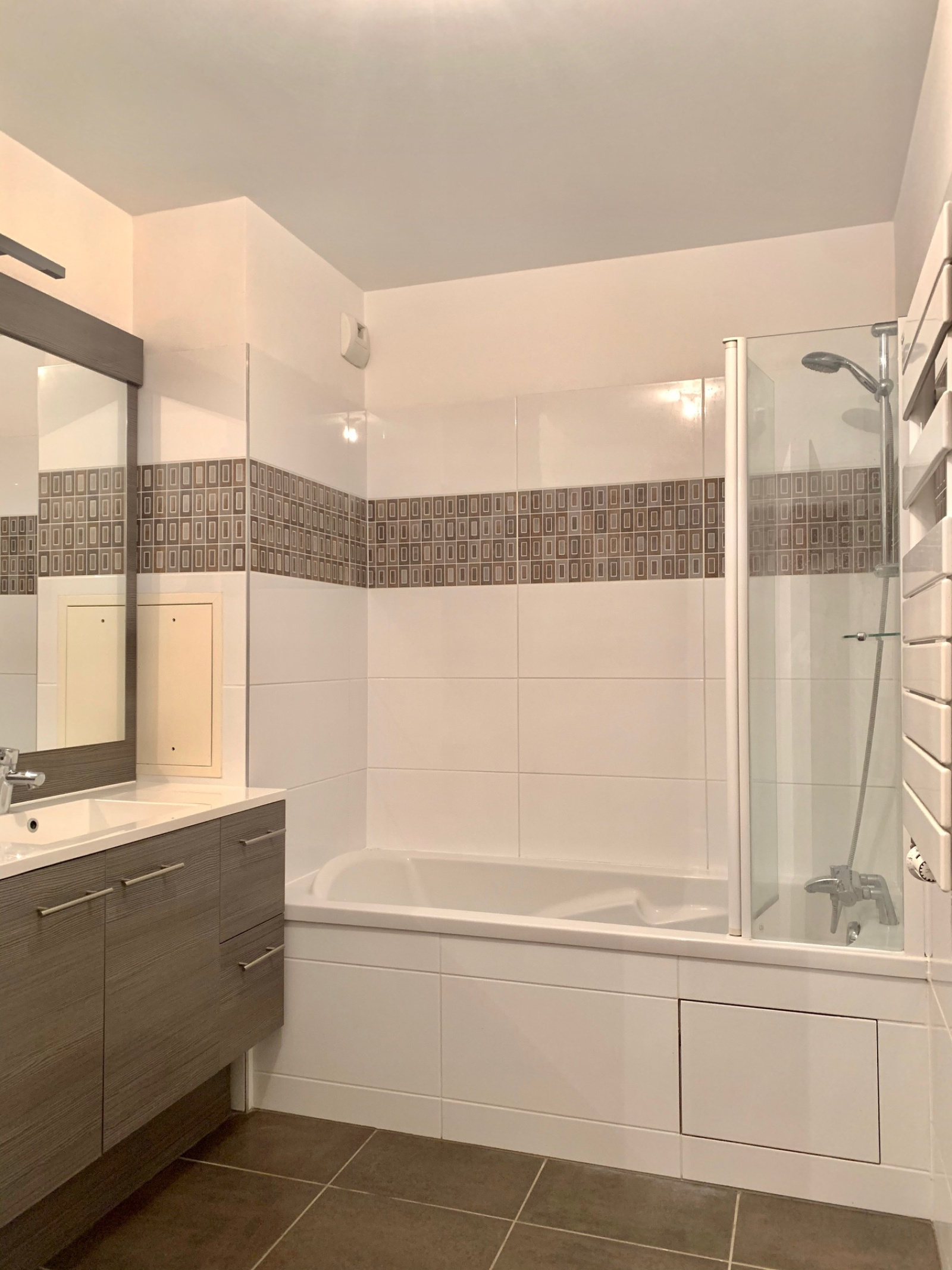 Image_, Rez de jardin, Montrouge, ref :ALRE10003265