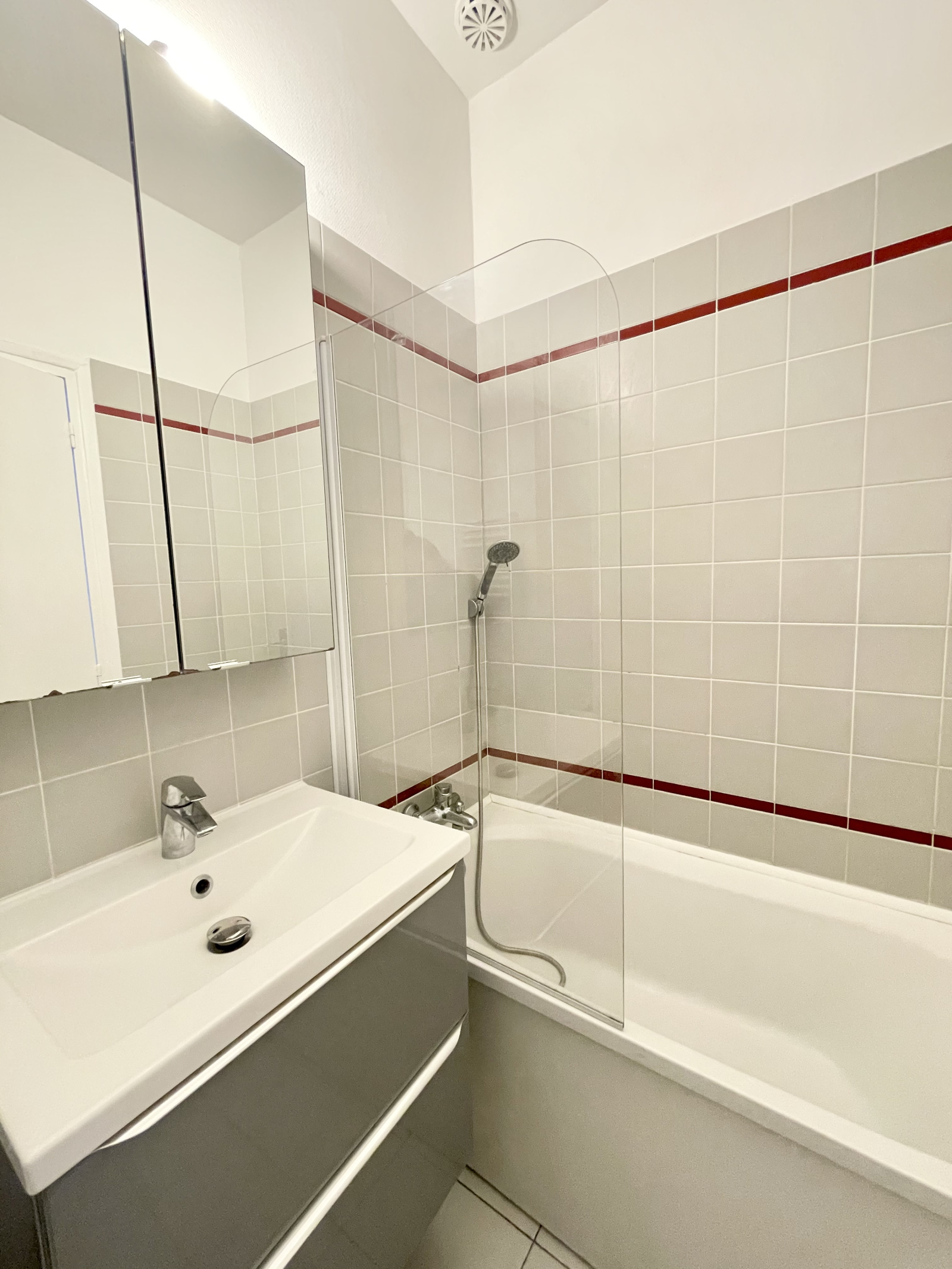 Image_, Studio, Villejuif, ref :ALST10003767