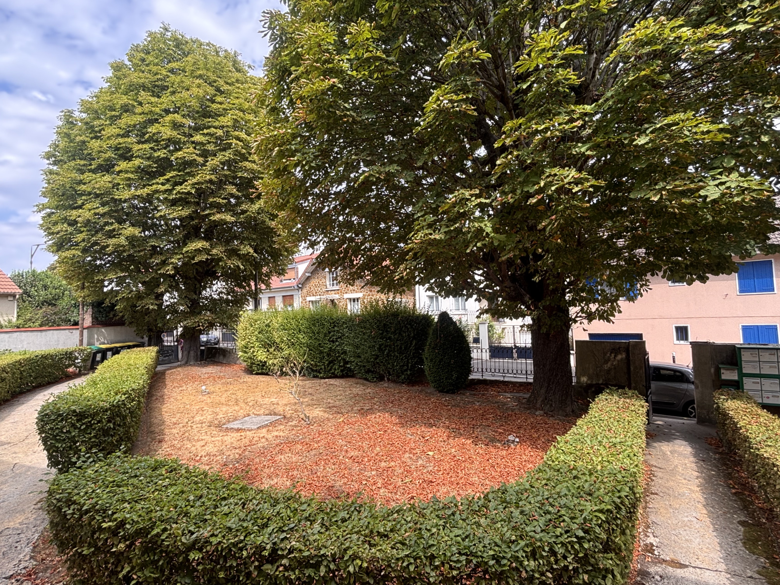 Image_, Studio, Villejuif, ref :ALST10003783