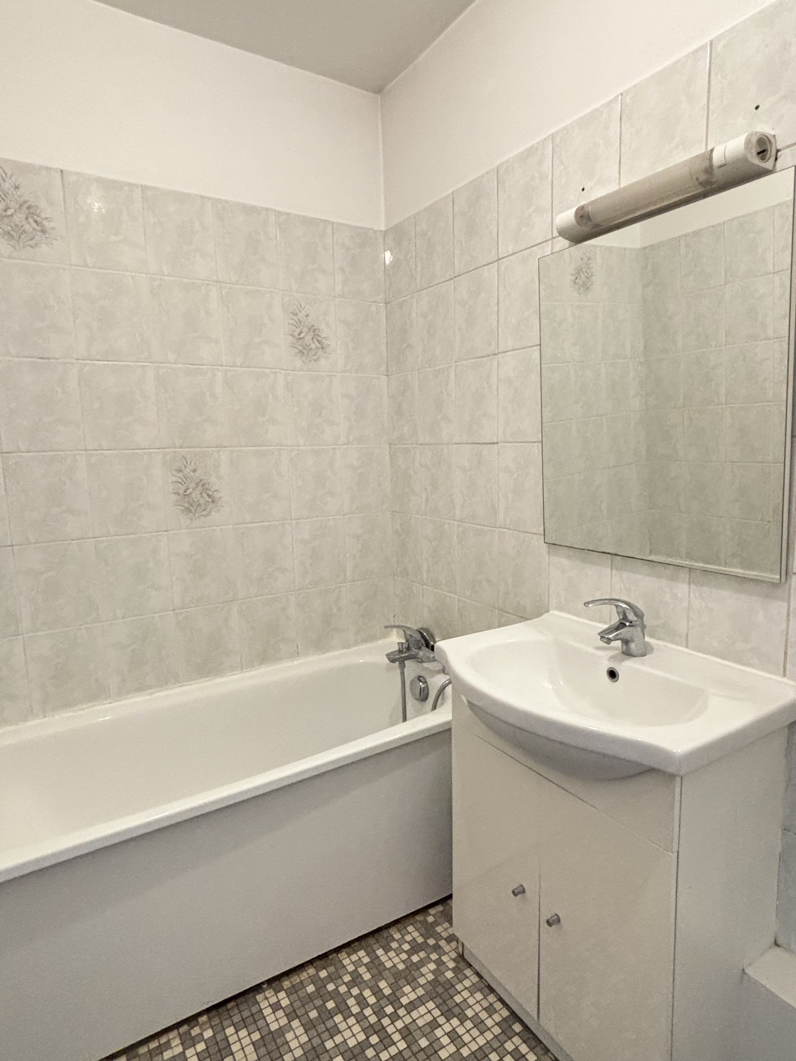 Image_, Studio, Villejuif, ref :ALST10003715